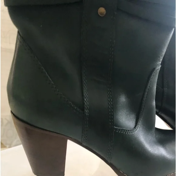 Seychelles Ankle Boot. - Picture 2 of 5